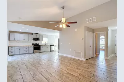 1032 Hardwood Drive, Valrico, FL 33596 - Photo 9