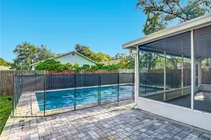 1032 Hardwood Dr, Valrico, FL 33596 - Photo 51