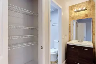 1032 Hardwood Dr, Valrico, FL 33596 - Photo 23