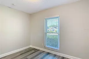 1032 Hardwood Dr, Valrico, FL 33596 - Photo 29