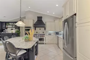 256 Pensacola Rd, Venice, FL 34285 - Photo 27
