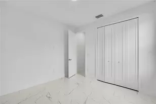 153 Australian Dr, Rotonda West, FL 33947 - Photo 27