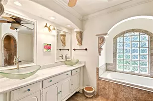 652 N Elm St, Englewood, FL 34223 - Photo 17