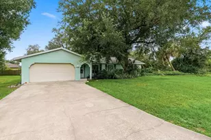 1387 Hayworth Rd, Port Charlotte, FL 33952 - Photo 3