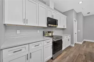 9590 Honeymoon Dr, Port Charlotte, FL 33981 - Photo 17