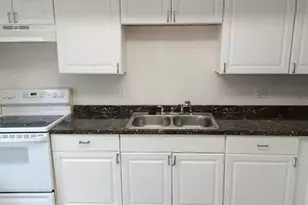 2524 Congress St, Fort Myers, FL 33901 - Photo 5
