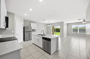 4219 Manatee Ln, Punta Gorda, FL 33980 - Photo 9
