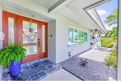 321 Capri Isles Ct, Punta Gorda, FL 33950 - Photo 3