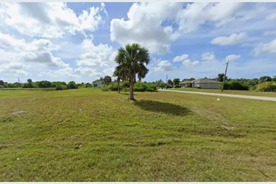 149 April Road, Rotonda West, FL 33947 - Photo 3