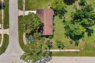 6789 Miro Ct, North Port, FL 34287 - Photo 23