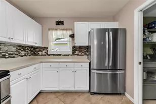 4413 S San Mateo Dr, North Port, FL 34288 - Photo 11