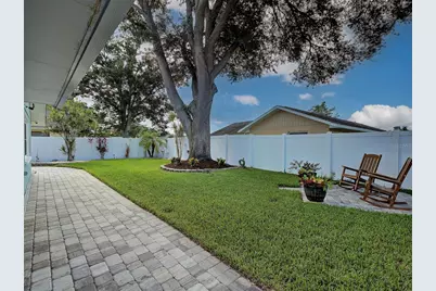 1439 Strada D Oro, Venice, FL 34292 - Photo 7