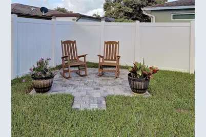 1439 Strada D Oro, Venice, FL 34292 - Photo 11
