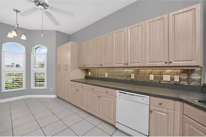 1611 Atares Drive #Unit 111, Punta Gorda, FL 33950 - Photo 7