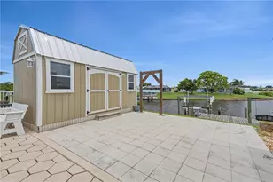 2284 Broad Ranch Dr, Port Charlotte, FL 33948 - Photo 11