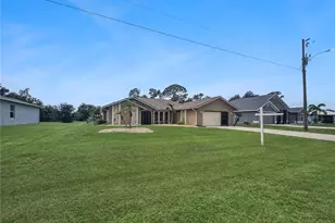 26085 Concepcion Dr, Punta Gorda, FL 33983 - Photo 31