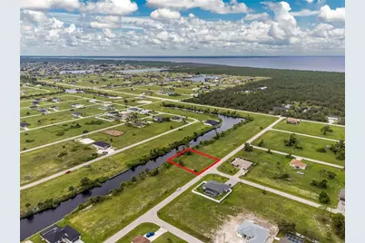3902 NW 41st Lane, Cape Coral, FL 33993 - Photo 17