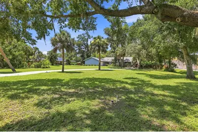 881 Pinto Circle, Nokomis, FL 34275 - Photo 5