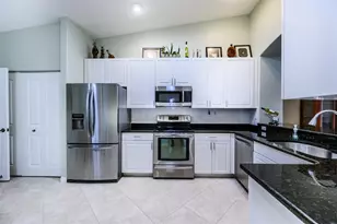 327 Monaco Dr, Punta Gorda, FL 33950 - Photo 15