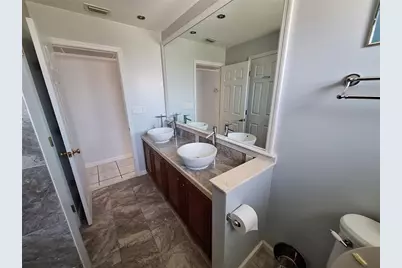 22191 New Rochelle Avenue, Port Charlotte, FL 33952 - Photo 9