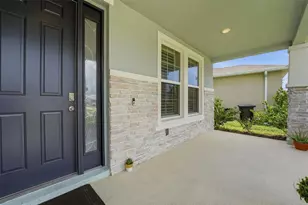 5715 Woodland Sage Dr, Sarasota, FL 34238 - Photo 3