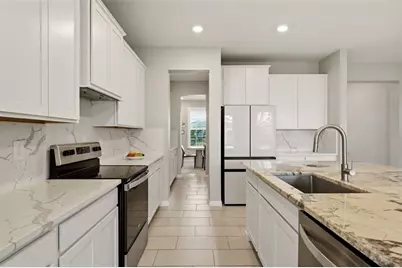 5715 Woodland Sage Drive, Sarasota, FL 34238 - Photo 13