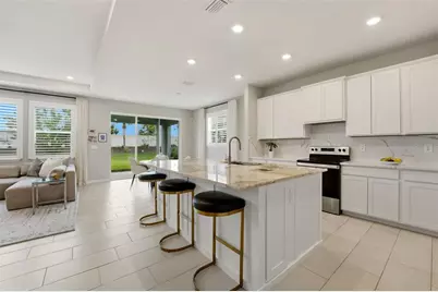 5715 Woodland Sage Drive, Sarasota, FL 34238 - Photo 7