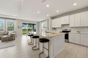 5715 Woodland Sage Dr, Sarasota, FL 34238 - Photo 7