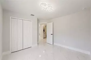 1120 Ravenswood St E, Lehigh Acres, FL 33974 - Photo 23