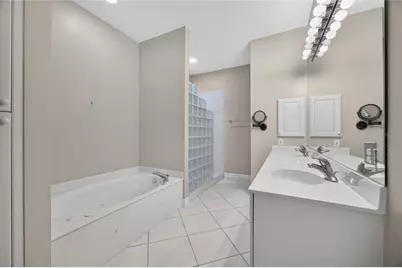 2590 Tarpon Cove Drive #821, Punta Gorda, FL 33950 - Photo 25