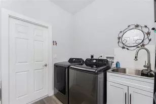 23387 Cedarton Ave, Punta Gorda, FL 33980 - Photo 21
