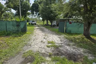 5302 Swaying Palm Dr, Punta Gorda, FL 33982 - Photo 11