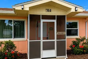 733 Laurel Ave, Venice, FL 34285 - Photo 3
