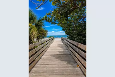 733 Laurel Avenue, Venice, FL 34285 - Photo 13