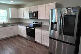 10000 Antler St, Port Charlotte, FL 33981 - Photo 5