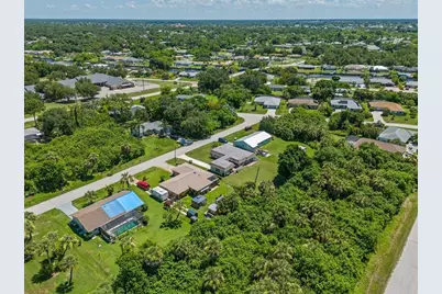 18579 Robinson Avenue, Port Charlotte, FL 33948 - Photo 45