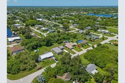18579 Robinson Avenue, Port Charlotte, FL 33948 - Photo 41