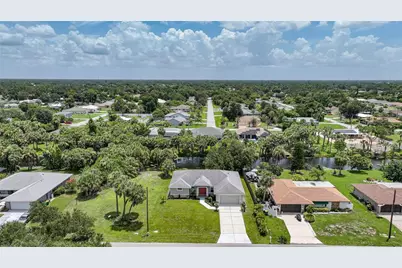 1182 Yorkshire Street, Port Charlotte, FL 33952 - Photo 7