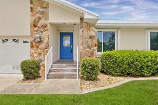 1230 Swan Ct, Punta Gorda, FL 33950 - Photo 7