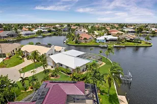 1230 Swan Ct, Punta Gorda, FL 33950 - Photo 3
