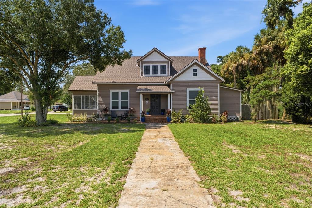 524 E Magnolia St - 524 E Magnolia St, Arcadia, FL 34266 Luxury Property | Jose Angel Pina