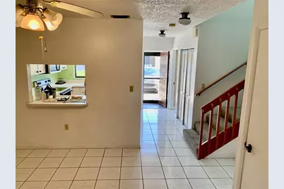 2000 Forrest Nelson Boulevard #E3, Port Charlotte, FL 33952 - Photo 3