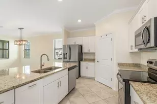 11125 Balfour St, Venice, FL 34293 - Photo 7