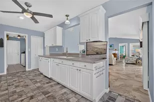 2516 Dixon Terrace, Port Charlotte, FL 33981 - Photo 15
