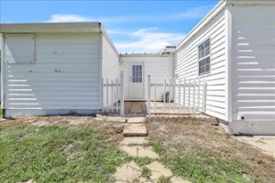 1235 Madona Ct, Punta Gorda, FL 33982 - Photo 27