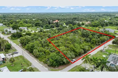 1910 Banana Street, Port Charlotte, FL 33980 - Photo 5