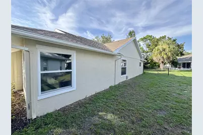 3174 57th Avenue Circle E, Bradenton, FL 34203 - Photo 5