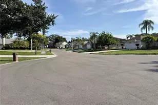 3174 57th Ave Cir E, Bradenton, FL 34203 - Photo 19