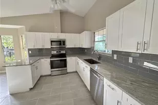 3174 57th Ave Cir E, Bradenton, FL 34203 - Photo 7