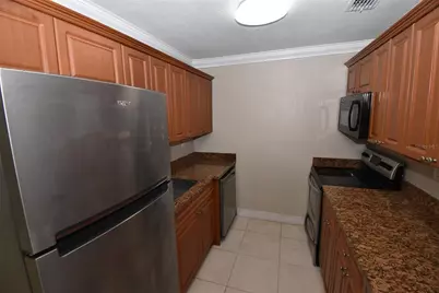5221 Bayshore Boulevard #45, Tampa, FL 33611 - Photo 7
